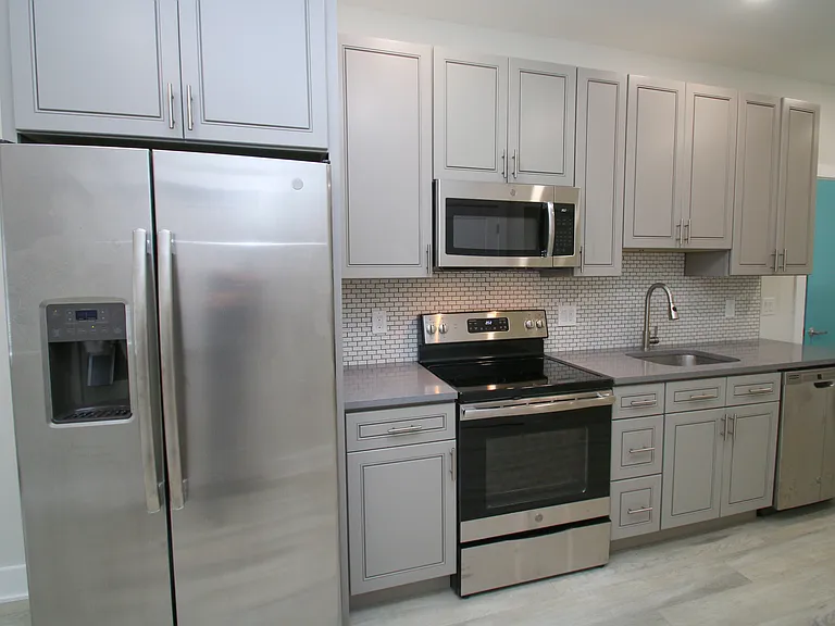 3718 Haverford Ave #1R — Photo 7