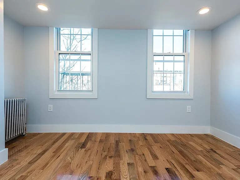 179 Stanhope St #3R — Photo 13