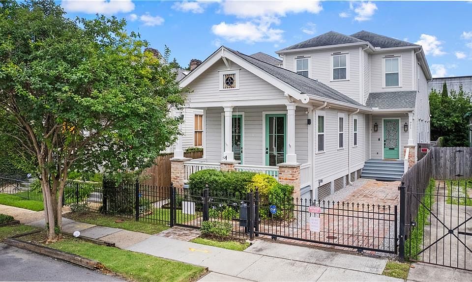 1st image of 921 Dufossat St
