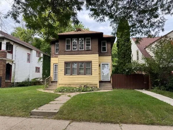 3323 North 44th STREET #3325, Milwaukee, WI 53216