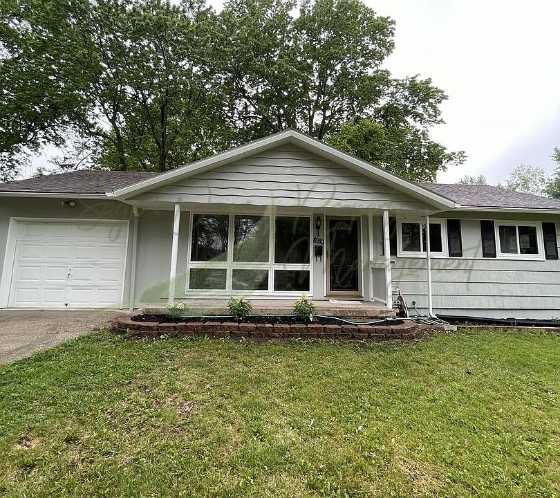 1st image of 8910 Manchester Ave