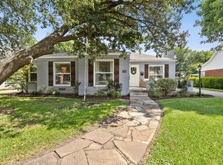 3721 Hilltop Rd, Fort Worth, TX 76109