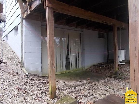 5th image of 26587 Ness Ln