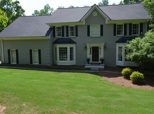1065 Churchill Ln, Roswell, GA 30075