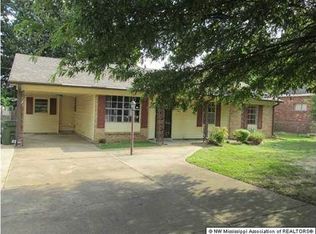 2324 Carrolton Dr, Southaven, MS 38671
