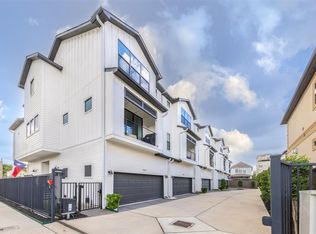 1028 W 15th 1/2 St, Houston, TX 77008