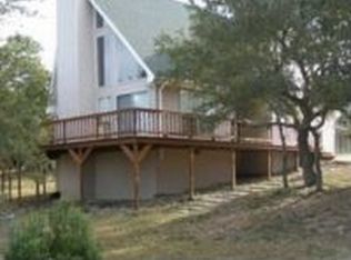 471 Edge Hill Dr, Canyon Lake, TX 78133