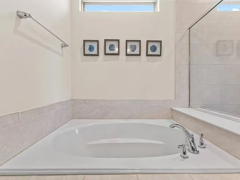 5405 Misty Oak Cir — Photo 16
