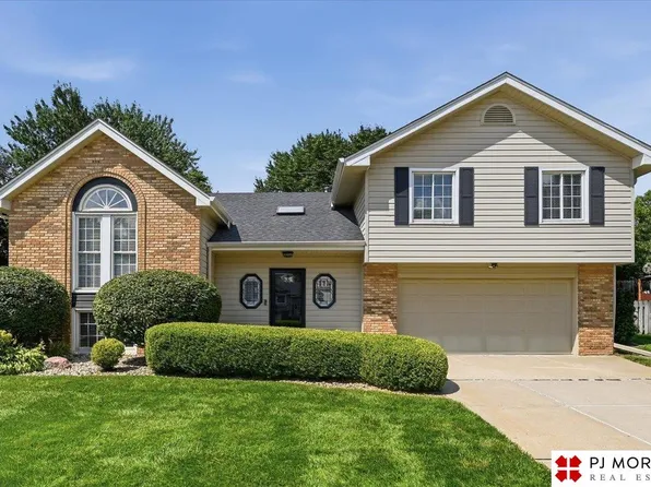 15016 California Cir, Omaha, NE 68154