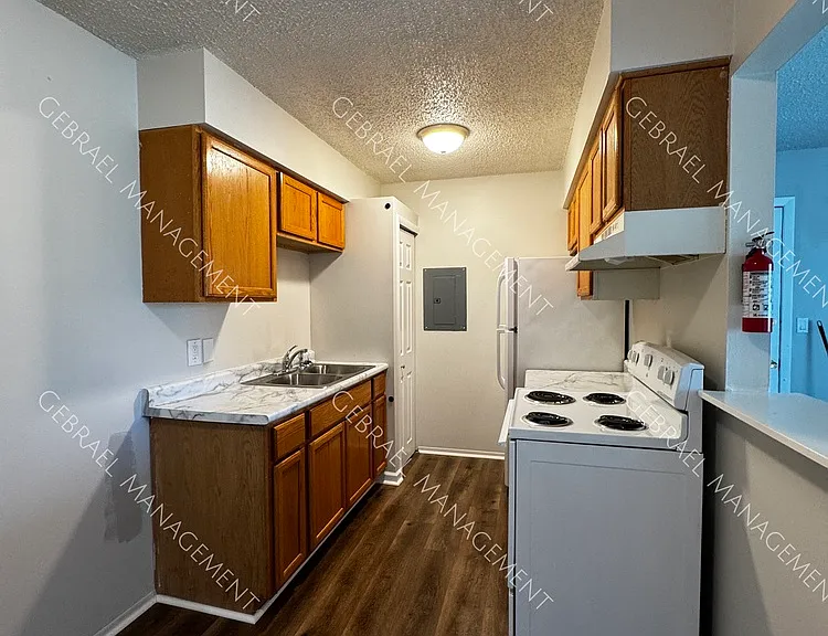 4430 E Mount Morris Rd — Photo 25