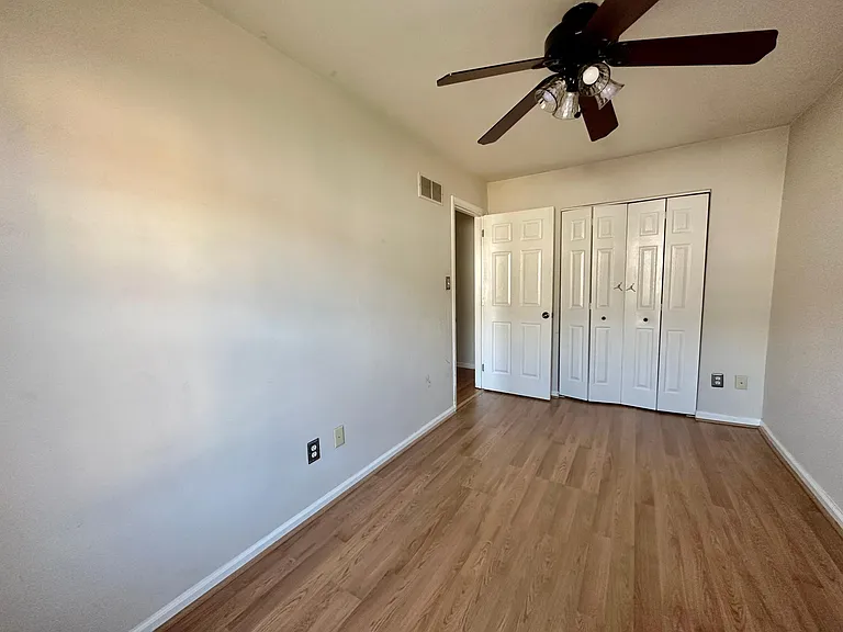 623 Candlestick Ln — Photo 26