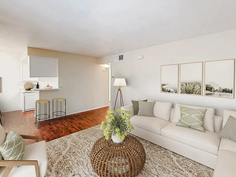 Kester Apartments — Photo 3