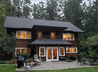 7505 NE Coyote Farm Ln, Bainbridge Island, WA 98110