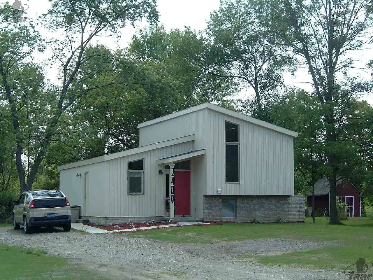 2409 S Dye Rd photo 1