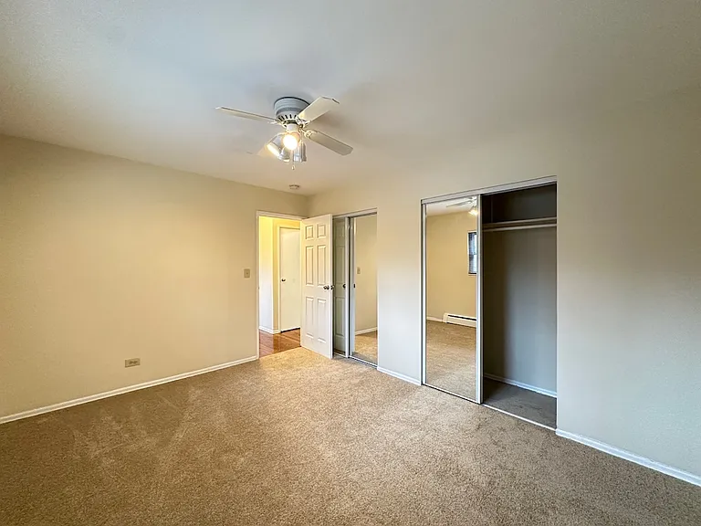1644 W Sherwin Ave #C3 — Photo 16