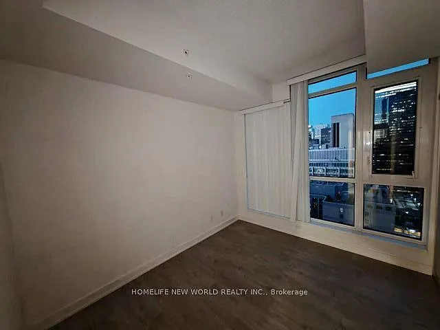 30 Nelson St #2304 — Photo 8