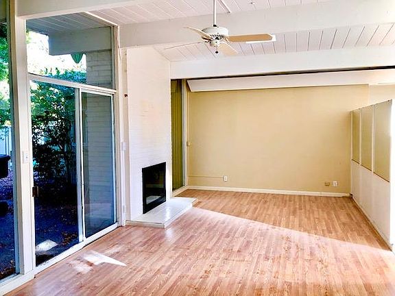 3rd image of 3785 Wright Pl