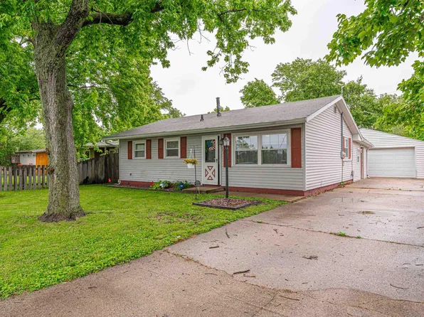 728 Bryan Ave, Lincoln, IL 62656