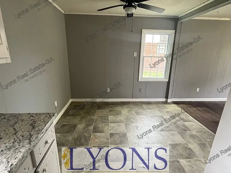 800 Ponderosa Dr — Photo 5