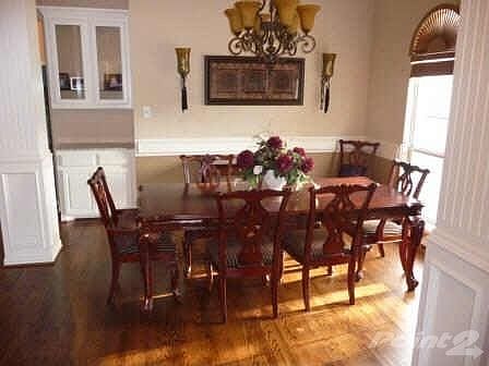 3rd image of 507 Morningside Dr