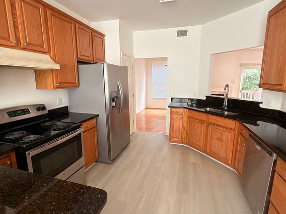 4th image of 2911 Jessica Ct