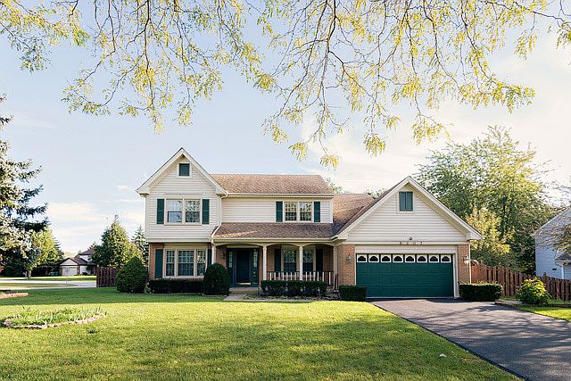 1st image of 6207 Sleepy Hollow Ln