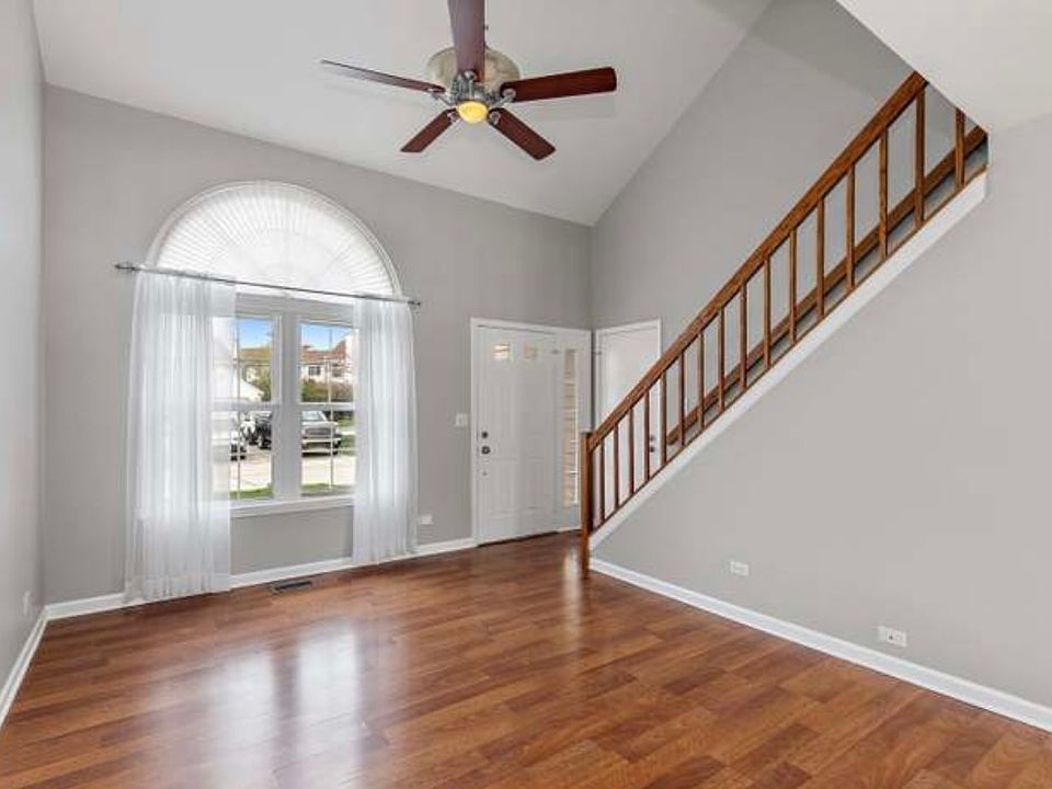 1st image of 503 Ascot Ln