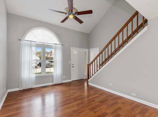 503 Ascot Ln, Streamwood, IL 60107
