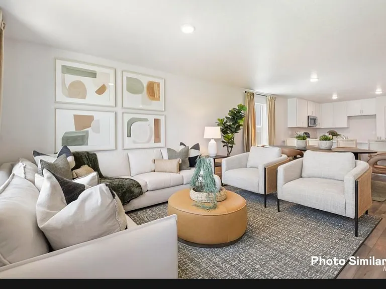 20444 Owl Creek Ave — Photo 2