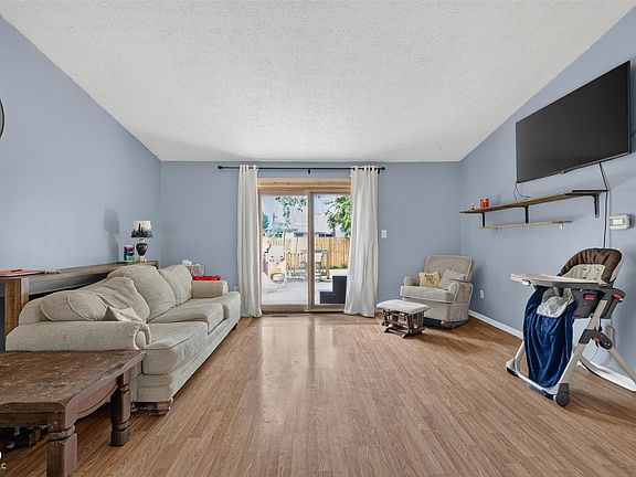 5th image of 1317 Chesterfield Dr