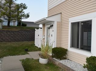 1484 Cornell Ter #36C, Hoffman Estates, IL 60169