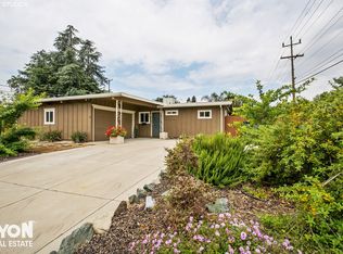 4920 Engle Rd, Carmichael, CA 95608