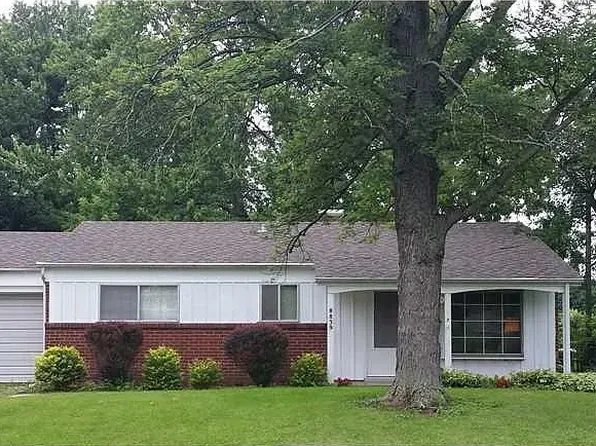 8839 Lynbrook Ct, Indianapolis, IN 46219