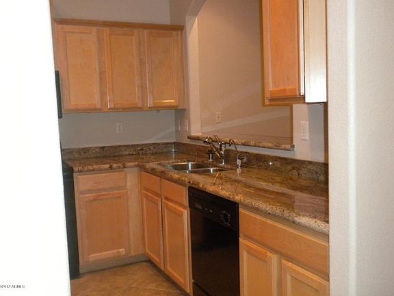 5th image of 4533 N 22nd St Unit 123