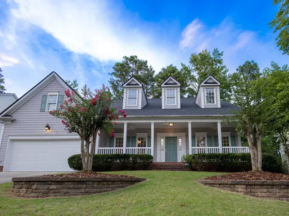 109 Wakehurst Dr, Cary, NC 27519