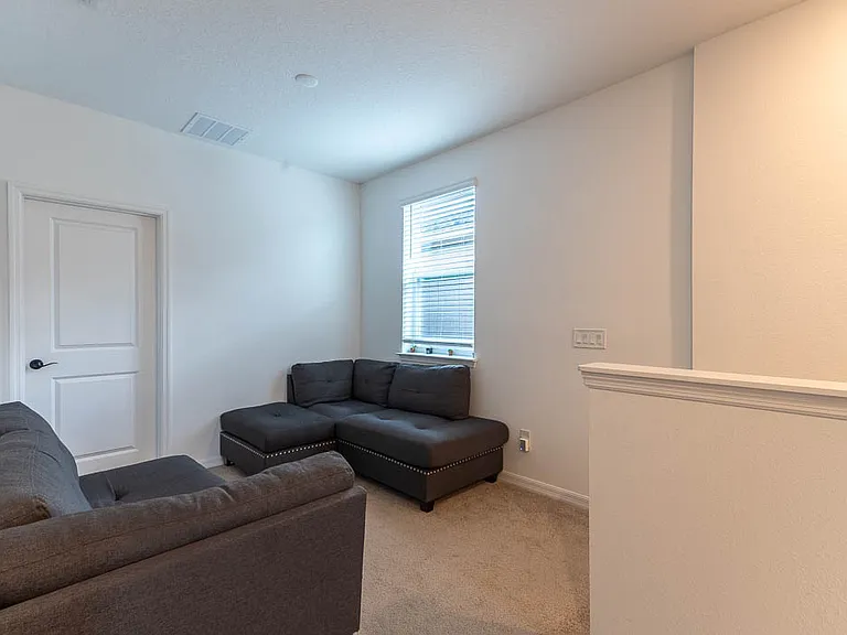 716 Moca Ln — Photo 21