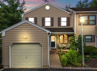 78 Sunrise Dr, Gillette, NJ