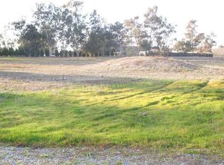 964 N Fine Rd, Linden, CA 95236