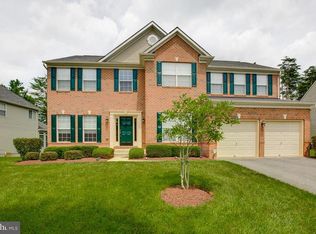 9806 Farm Pond Rd, Laurel, MD 20708