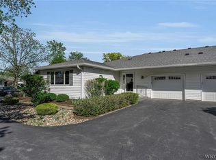5861 Goodrich Rd APT 2A, Clarence Center, NY 14032