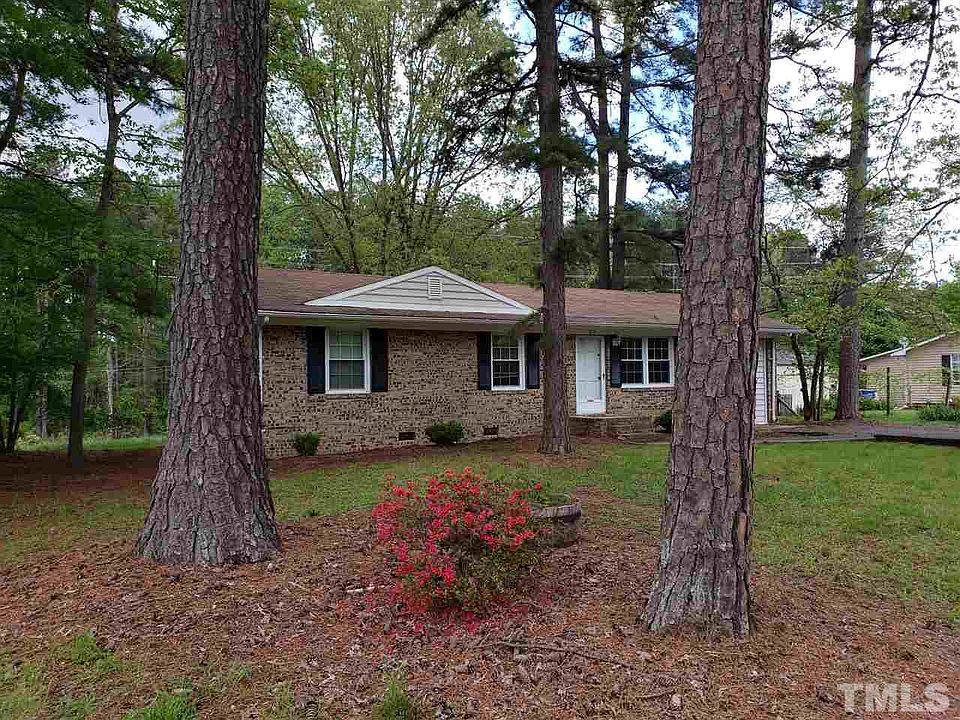 1st image of 916 Spruce Pine Trl