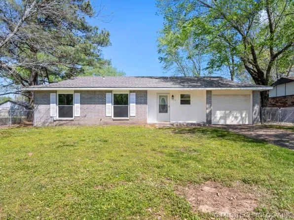 113 E Washington Ave, Oktaha, OK 74450