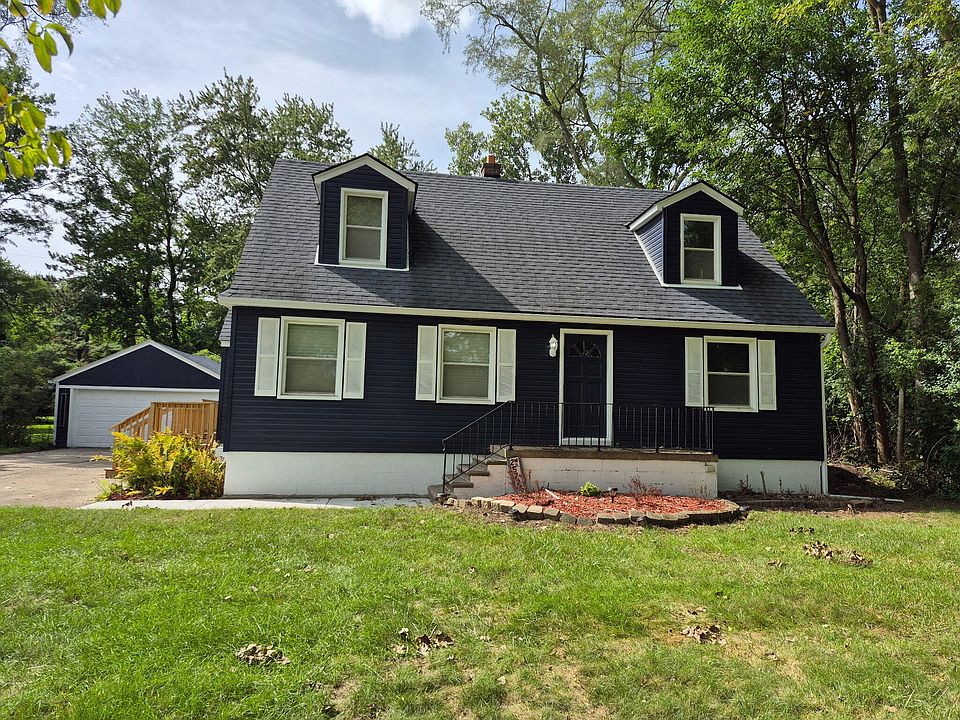 1st image of 25725 Dunbar St