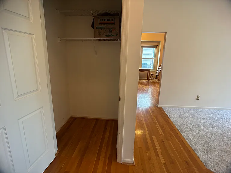 6400 Belmont Park Ct — Photo 11