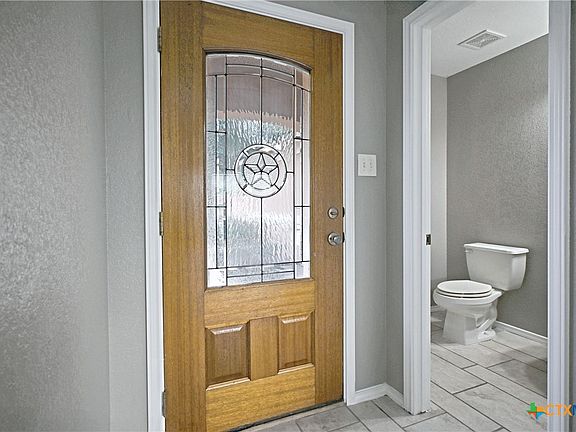 4th image of 264 Cordero Dr