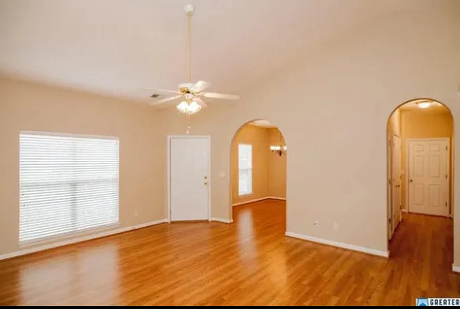 Charming Single Unit Rental in Letson Farms - 6133 Letson Farms Dr, Bessemer, AL — Photo 3