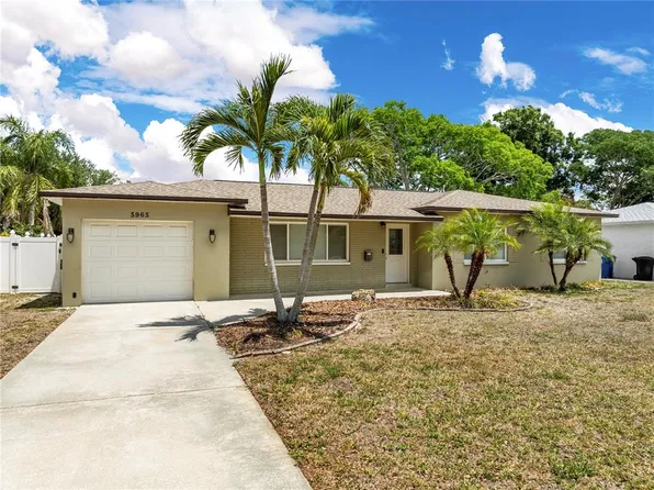 5965 15th St N, Saint Petersburg, FL 33703
