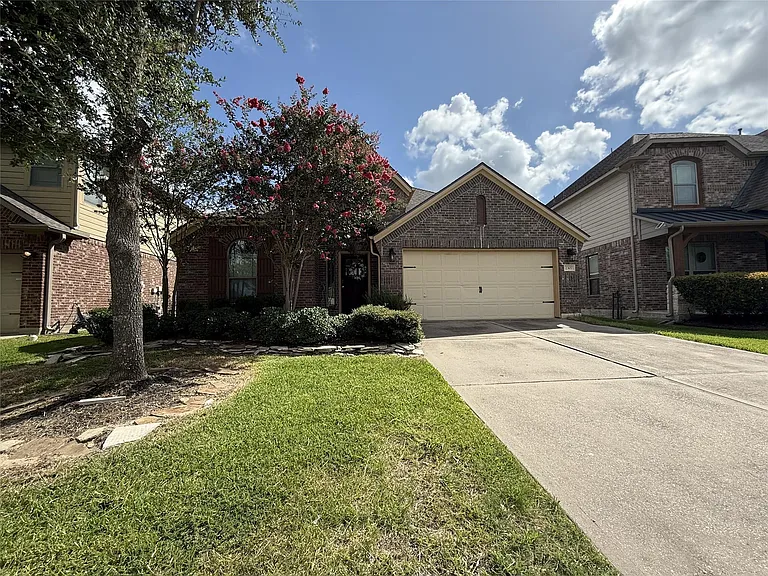 2307 Horned Owl Dr — Photo 1