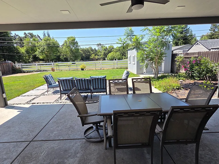 Maryal Dr — Photo 19