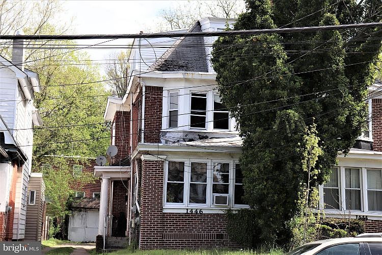 2nd image of 1446 W State St